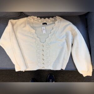 GAP Cream V-Neck Sweater